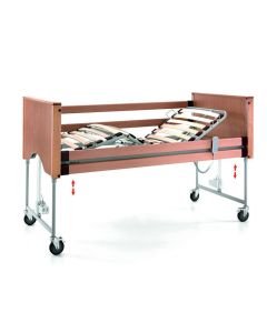 Letto a 3 snodi/4 sezioni, altezza variabile, movimentazione elettrica totale.